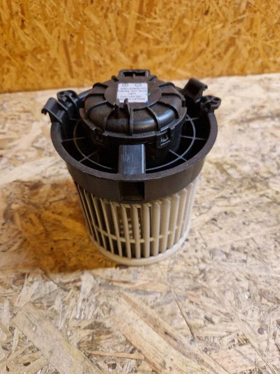 Heater fan/blower 4051076 – KG Mobility Tivoli XLV (2015-)