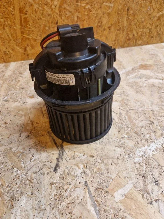 Heater fan/blower NN107860A