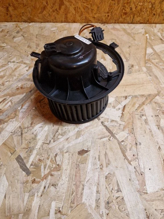 Heater fan/blower – Volkswagen Golf Plus (2005-2013)