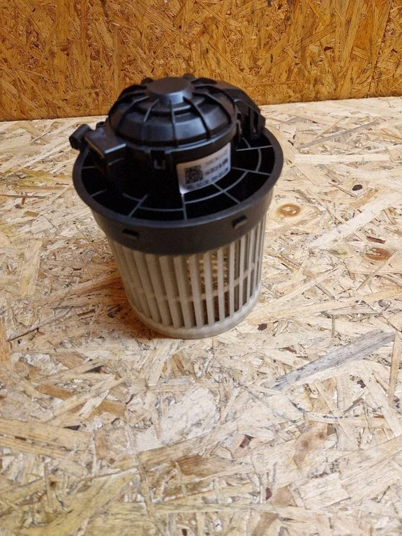 Heater fan/blower WQT100060