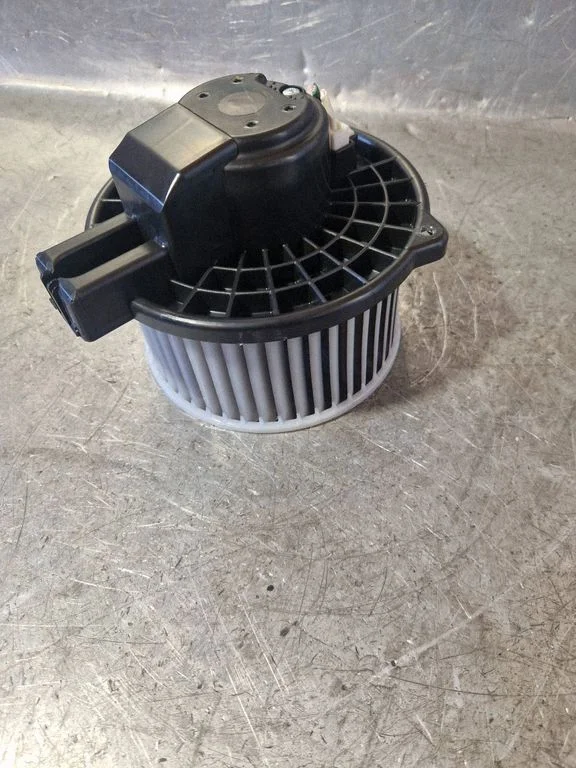 Heater fan/blower 8727005760