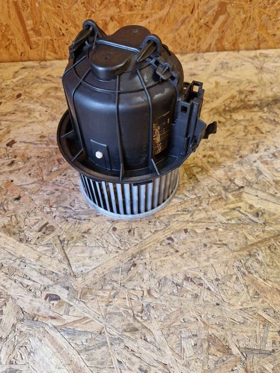 Heater fan/blower