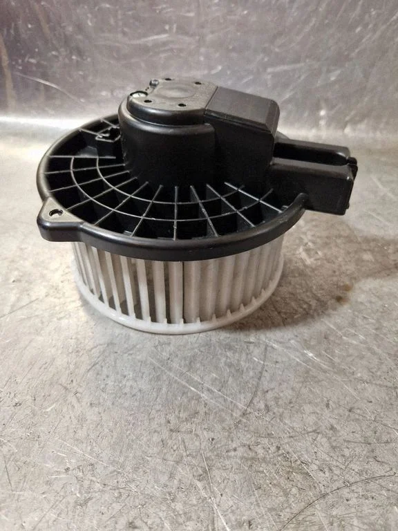 Heater fan/blower – Mazda 5 (2010-2016)