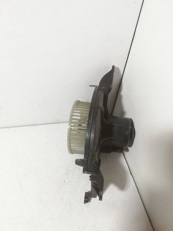Heater fan/blower – Mercedes-Benz Vito Viano W639 (2003-2014)
