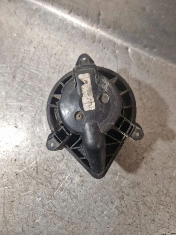 Heater fan/blower – Renault Trafic II (X83) (2001-2014)
