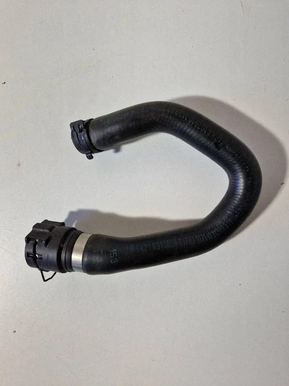 Engine coolant pipe/hose 64216917690