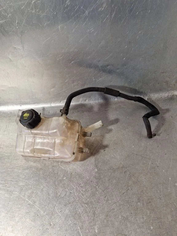 Coolant expansion tank/reservoir – Renault Scenic III - Grand scenic III (2009-2016)