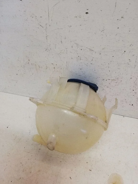 Coolant expansion tank/reservoir 1K0121407A
