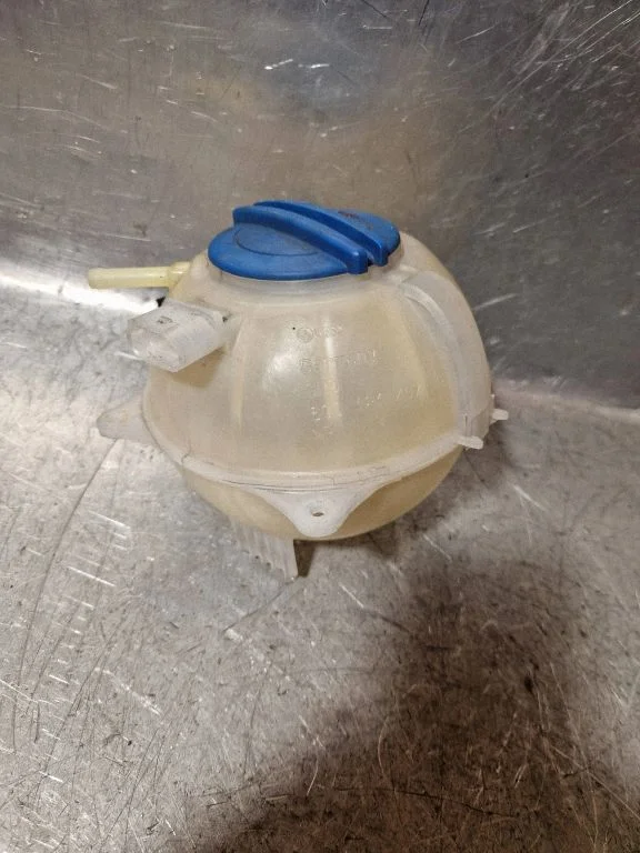 Coolant expansion tank/reservoir – Skoda Fabia Mk2 (5J) (2007-2014)