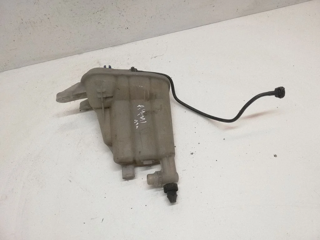 Coolant expansion tank/reservoir 8K0121403G