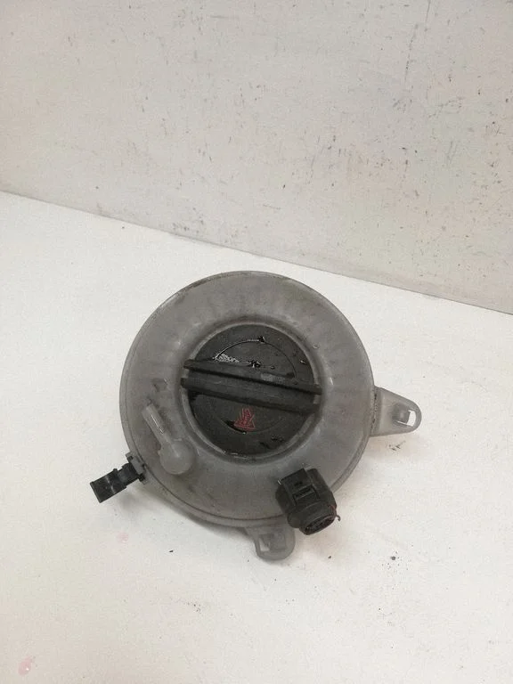 Coolant expansion tank/reservoir 5Q0121407G