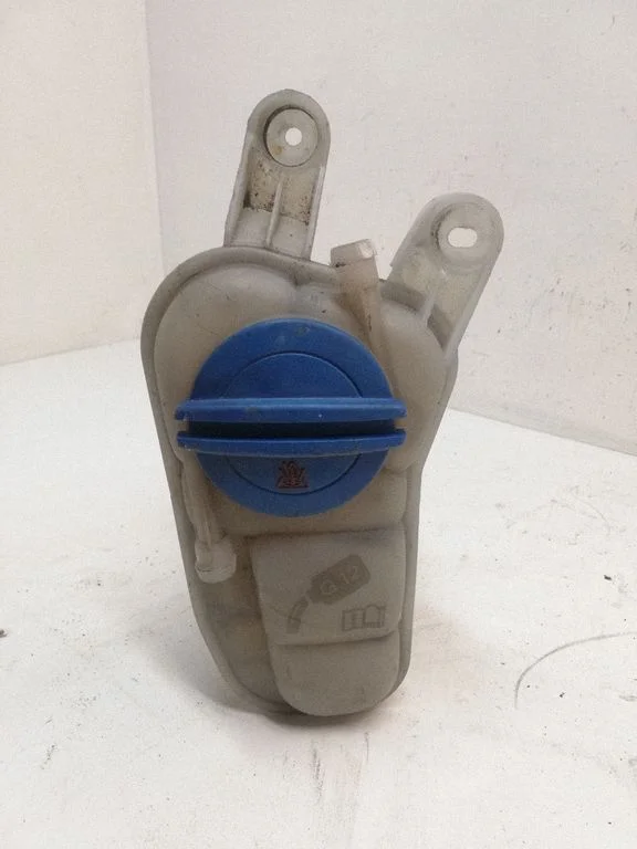 Coolant expansion tank/reservoir 8K0121403G