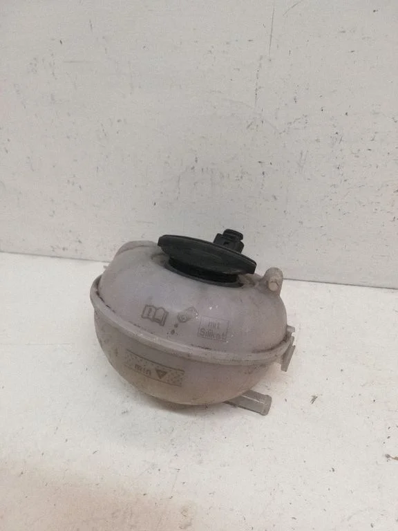 Coolant expansion tank/reservoir – Audi A3 S3 8V (2013-2019)