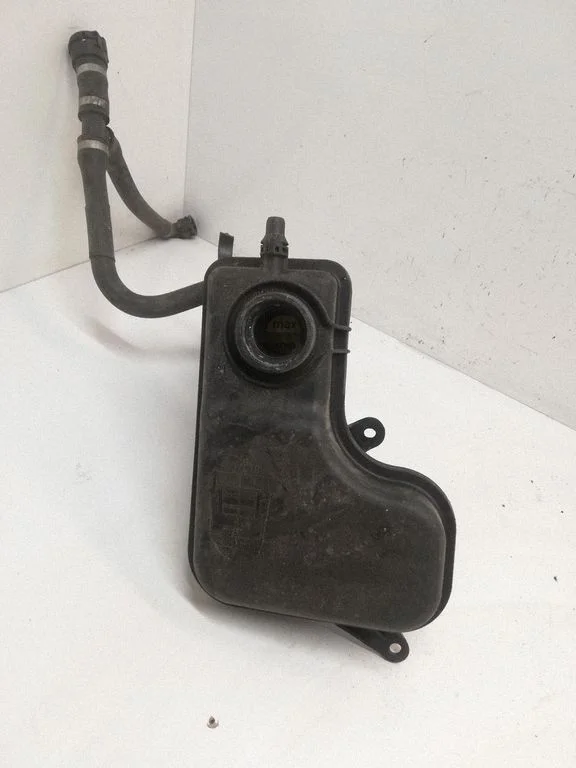 Coolant expansion tank/reservoir – BMW 5 Series E60 E61 (2004-2010)
