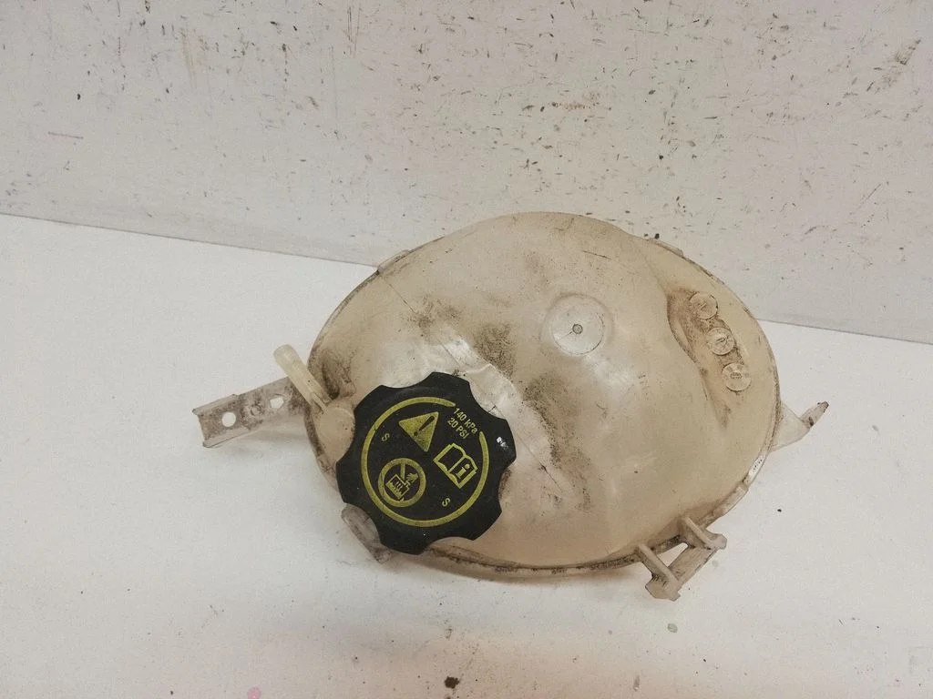 Coolant expansion tank/reservoir 13459964