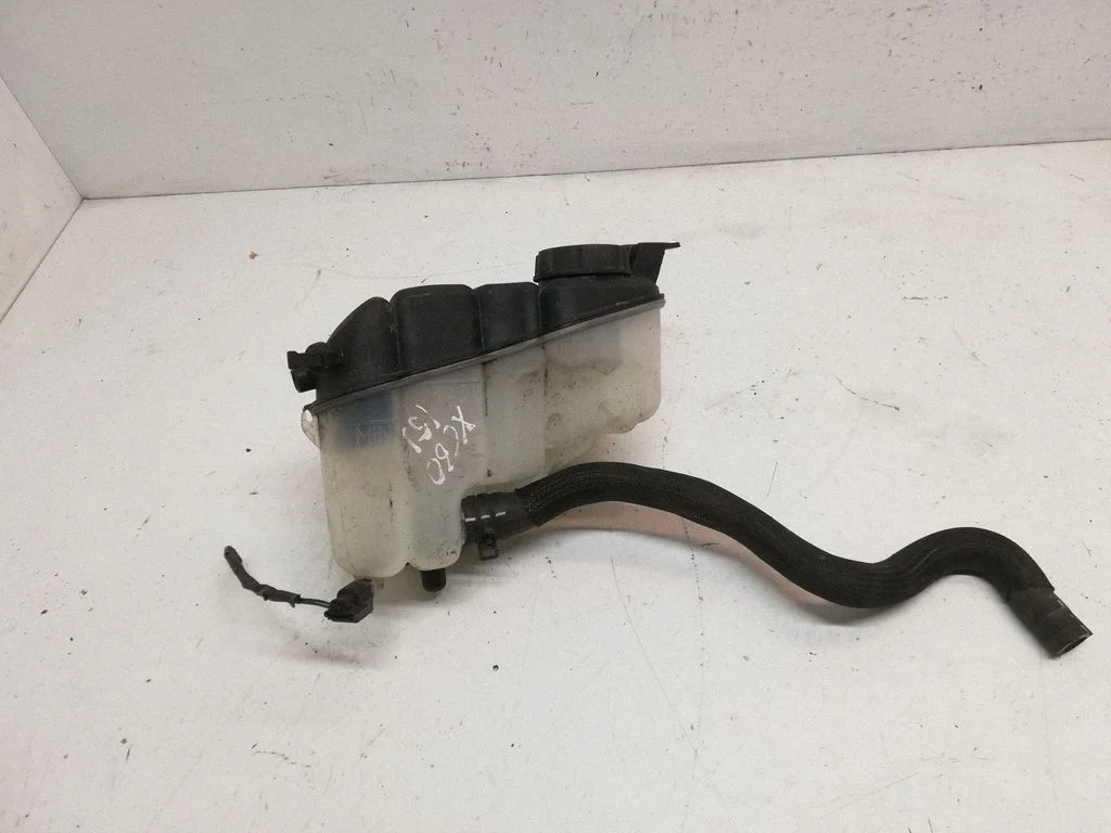 Coolant expansion tank/reservoir 6G918K218D2L4A