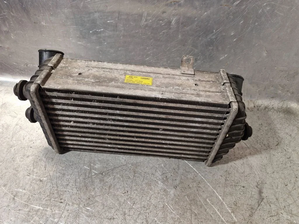 Starpdzesētāja (interkūlera) radiators – Hyundai i30 (2013-2016)