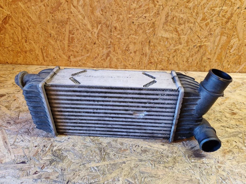 Intercooler 2371035100
