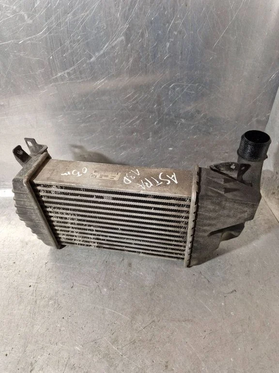Intercooler radiator – Opel Astra H (2004-2012)