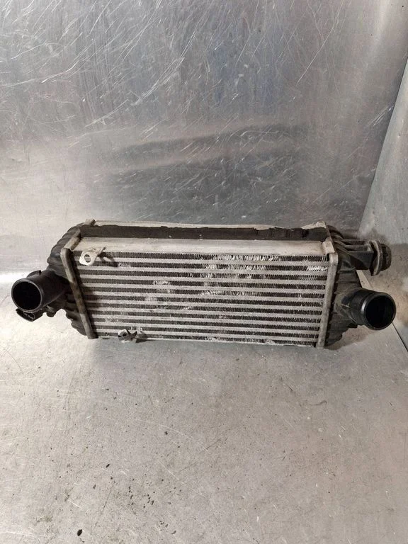 Starpdzesētāja (interkūlera) radiators PA66GFF35