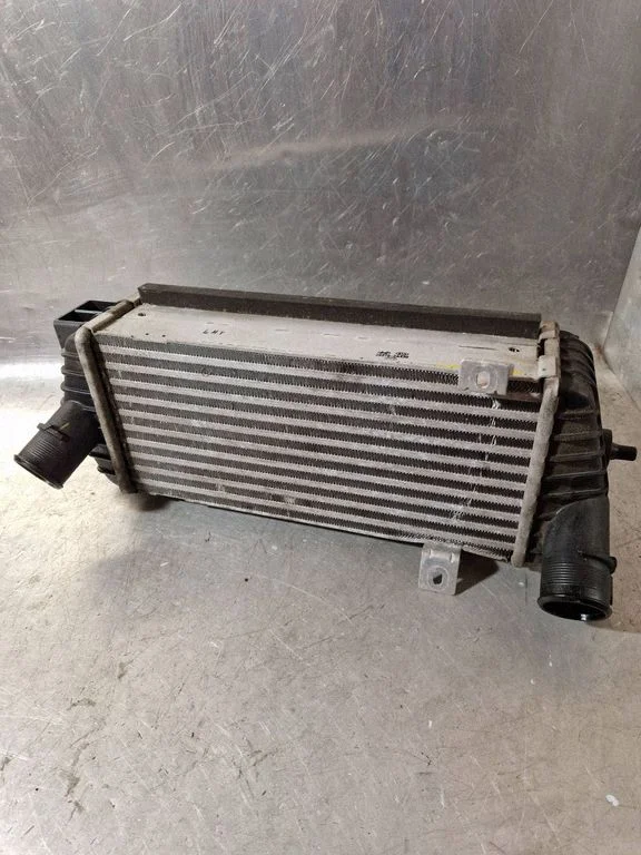 Starpdzesētāja (interkūlera) radiators – Hyundai Tucson TL (2015-)