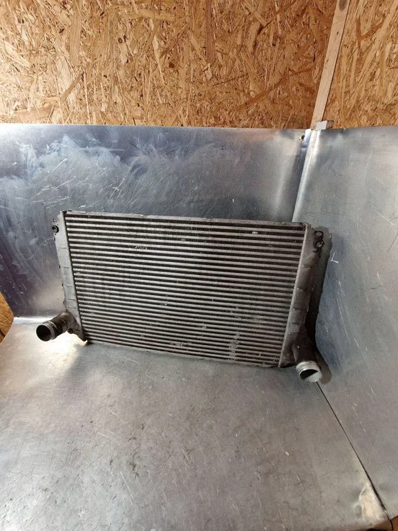 Intercooler radiator – Toyota Corolla Verso AR10 (2004-2009)