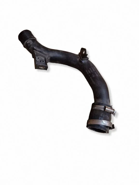 Intercooler hose/pipe F1F16F075A