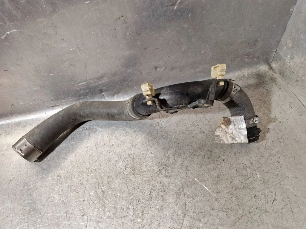 Wąż / rura intercoolera – Nissan Juke I F15 (2010-2018)