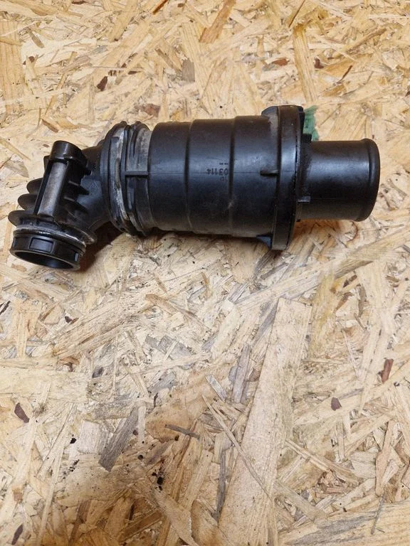 Intercooler hose/pipe 165064EB0A