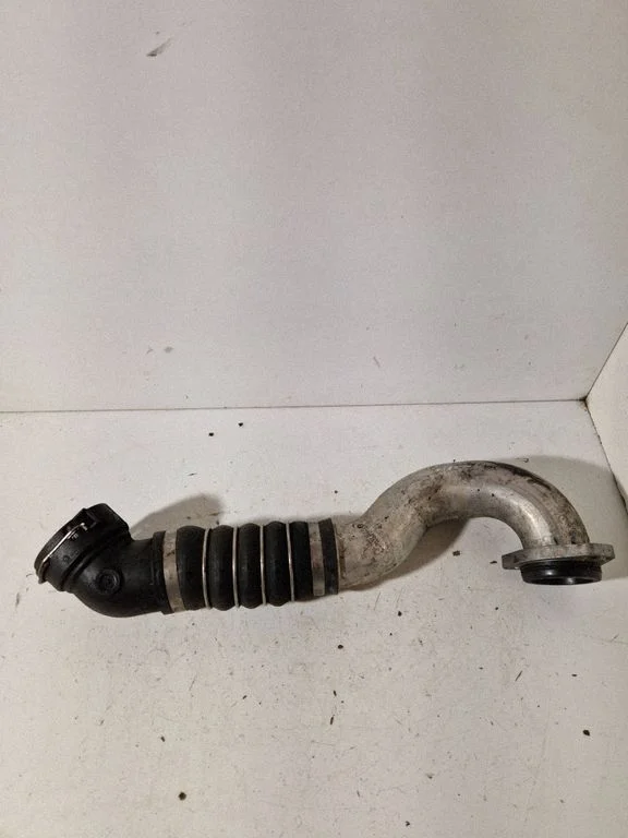 Intercooler hose/pipe – BMW 5 Series E60 E61 (2004-2010)