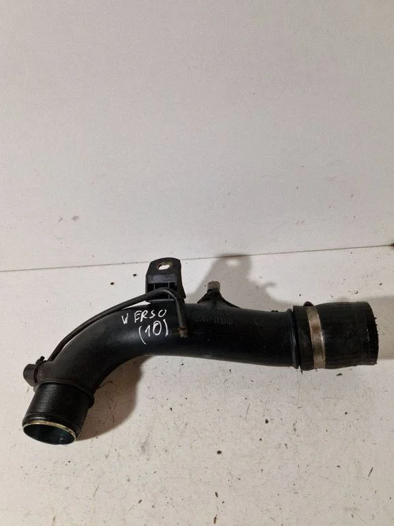 Intercooler hose/pipe – Toyota Corolla Verso AR10 (2004-2009)