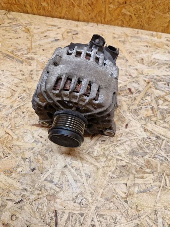Generator/alternator AV6N10300GC