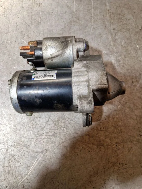 Starter motor 233000779R