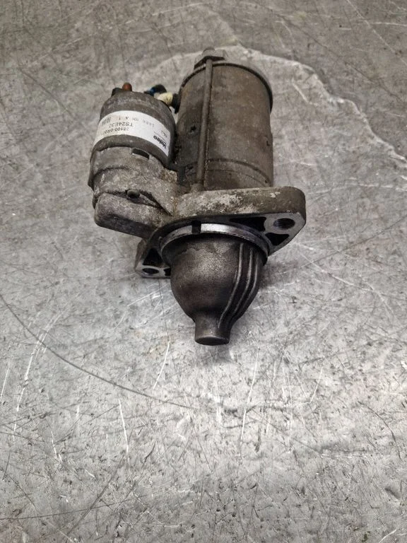 Starter motor – Toyota Avensis T270 (2012-2015)