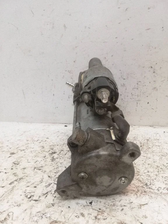 Starter motor FPLA11001BA