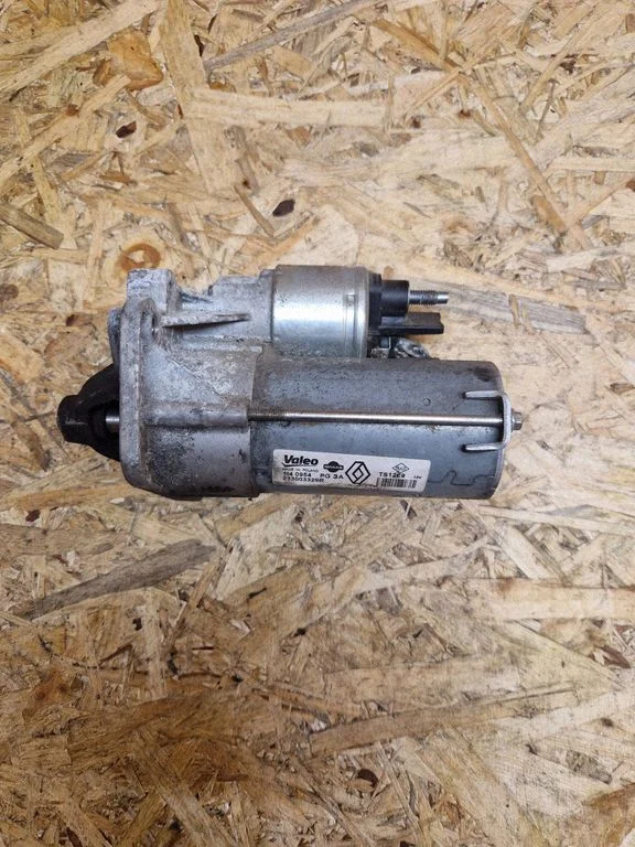 Starter motor 233003329R