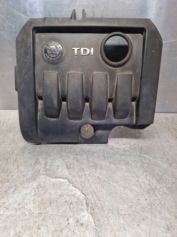 Engine cover (trim) – Skoda Octavia Mk2 (1Z) (2004-2013)