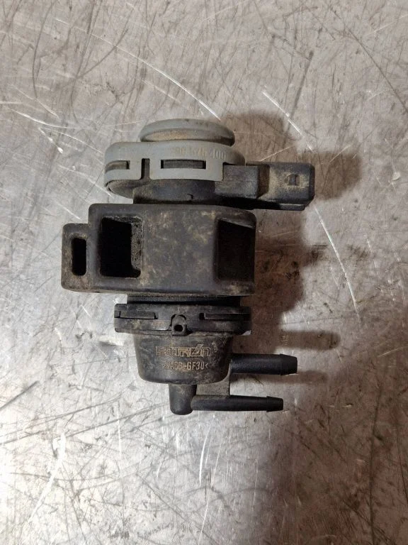 Zawór elektromagnetyczny turbo 8200575400