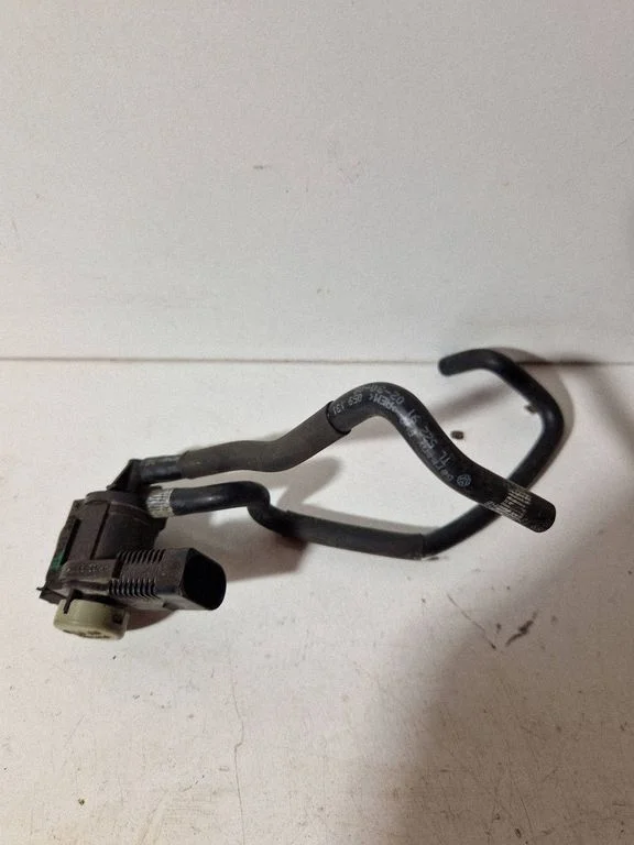 Zawór elektromagnetyczny turbo 1K0906283A