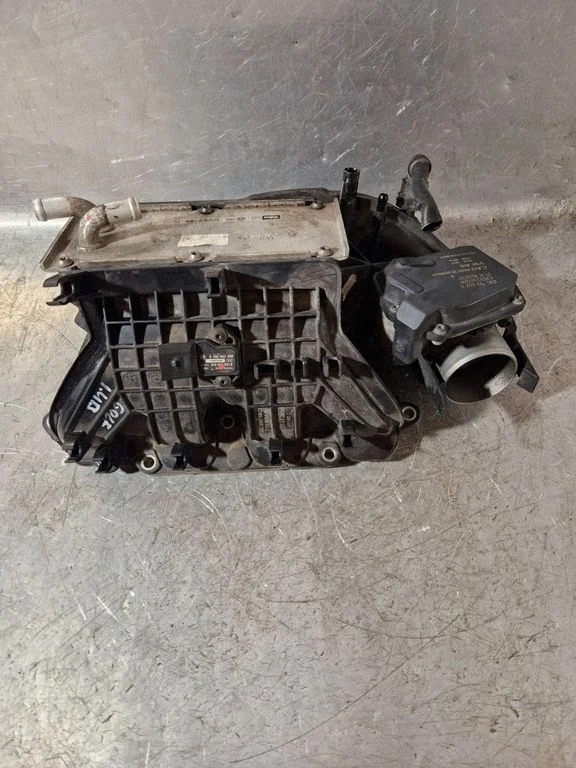 Intake manifold – Volkswagen Golf Plus (2005-2013)