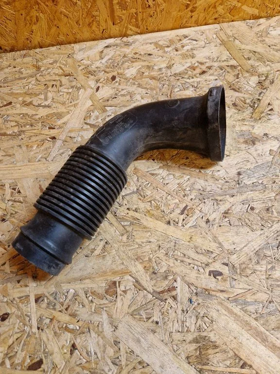 Air intake duct part – Ford Transit Custom (2013-2023)