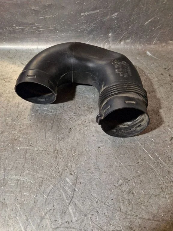 Air intake duct part – Volkswagen Jetta VI (2011-2018)