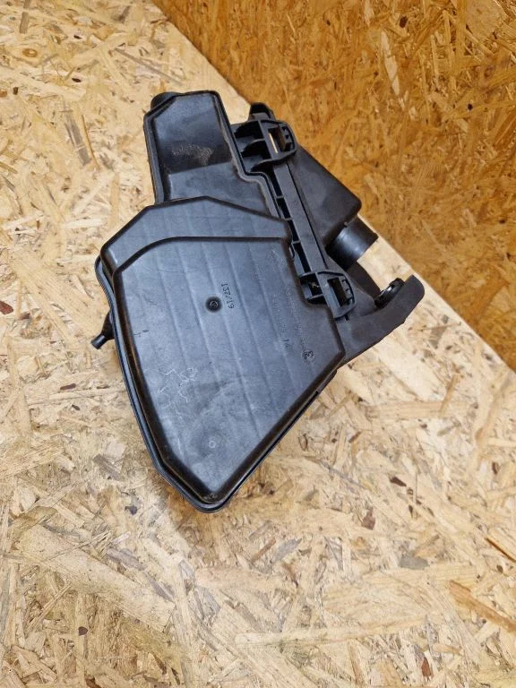 Air filter box 100405PS