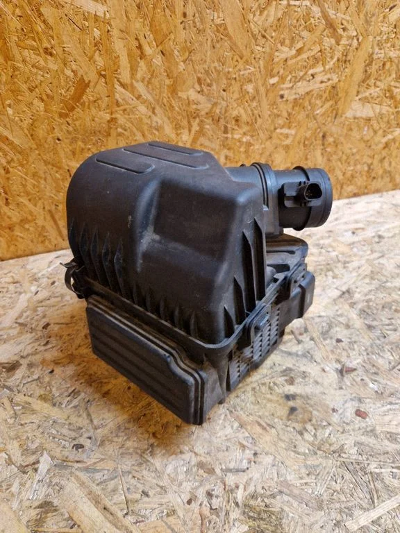Air filter box 2311035100