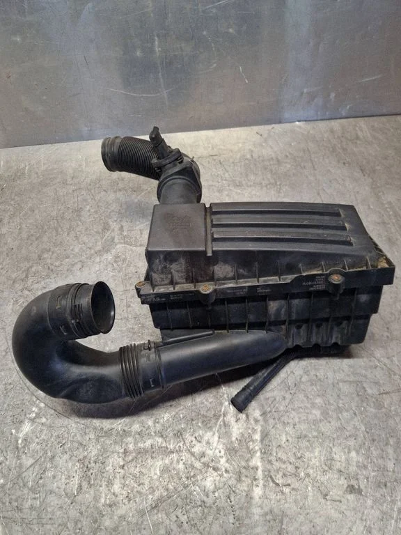 Air filter box 3C0129607BB