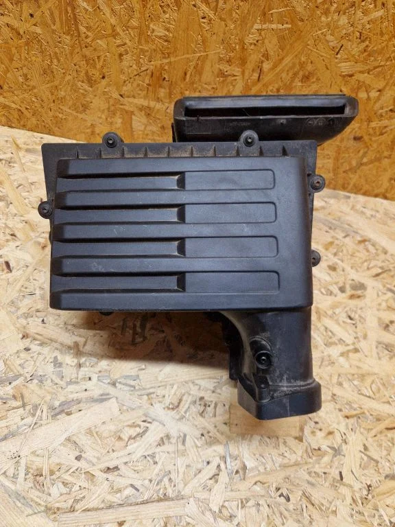 Air filter box 5Q0129607S