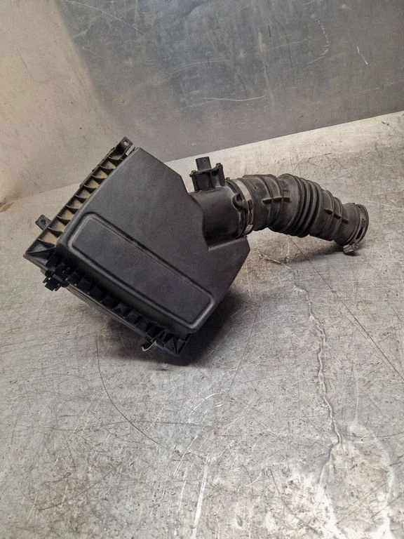 Air filter box DS739643KA