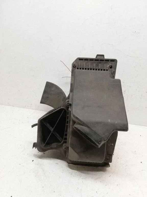 Air filter box 8K0133835AD