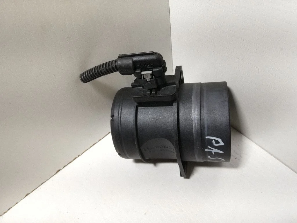Mass air flow meter 03L906461A