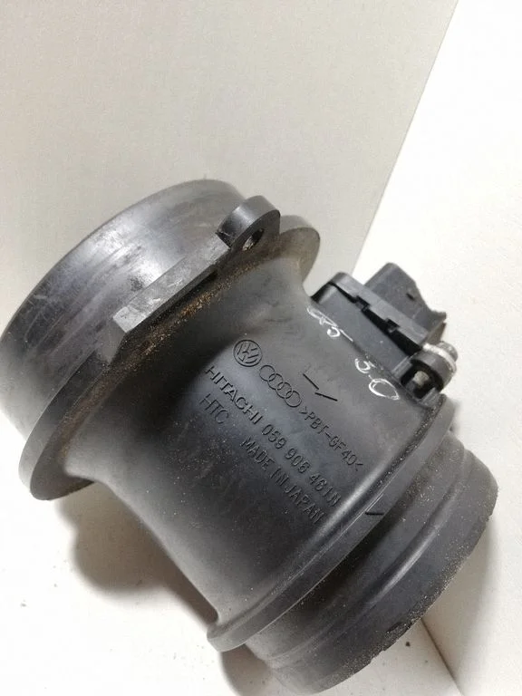 Mass air flow meter 059906461N
